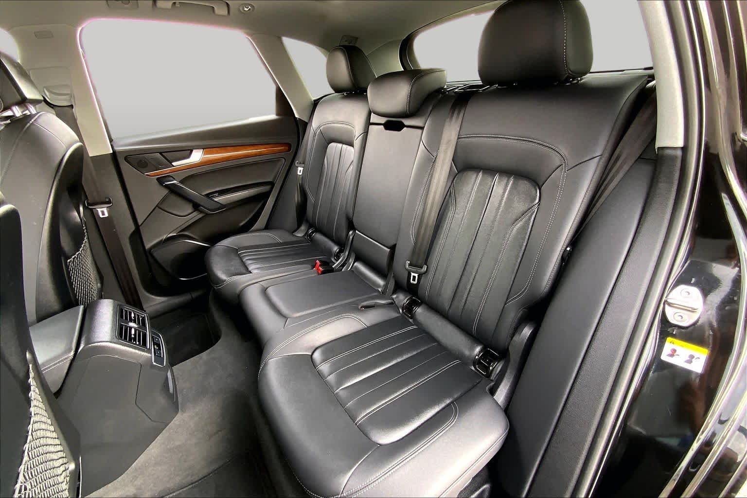 Used 2022 Mythos Black Metallic Audi S line Premium image 20