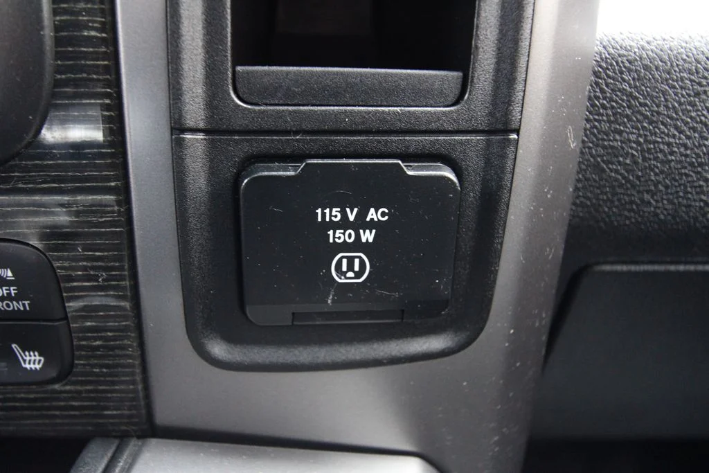 Used 2016 Black Ram Laramie Longhorn image 38