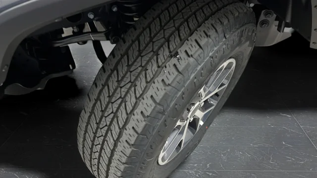 New 2026 Granite Crystal Metallic Clearcoat Jeep Sport S image 34