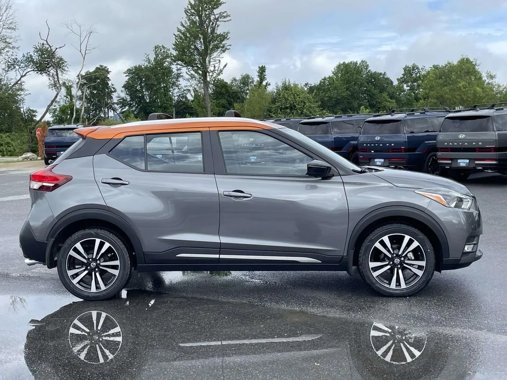 2018 Nissan Kicks SR - Photo 28