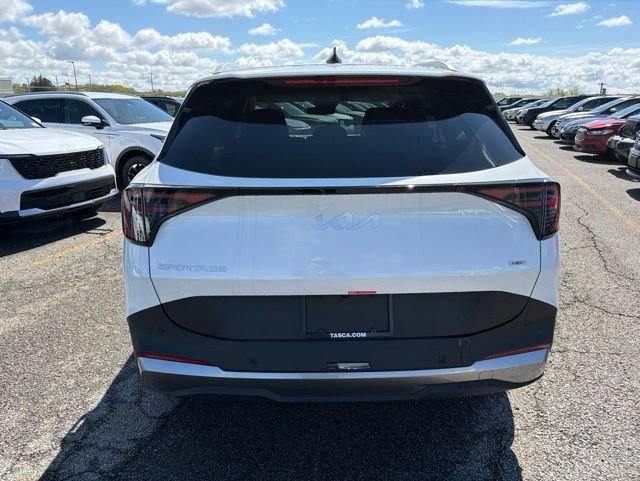 New 2026 Snow White Pearl Kia EX image 4
