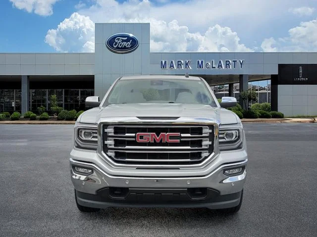 Used 2017 Silver GMC SLT image 8