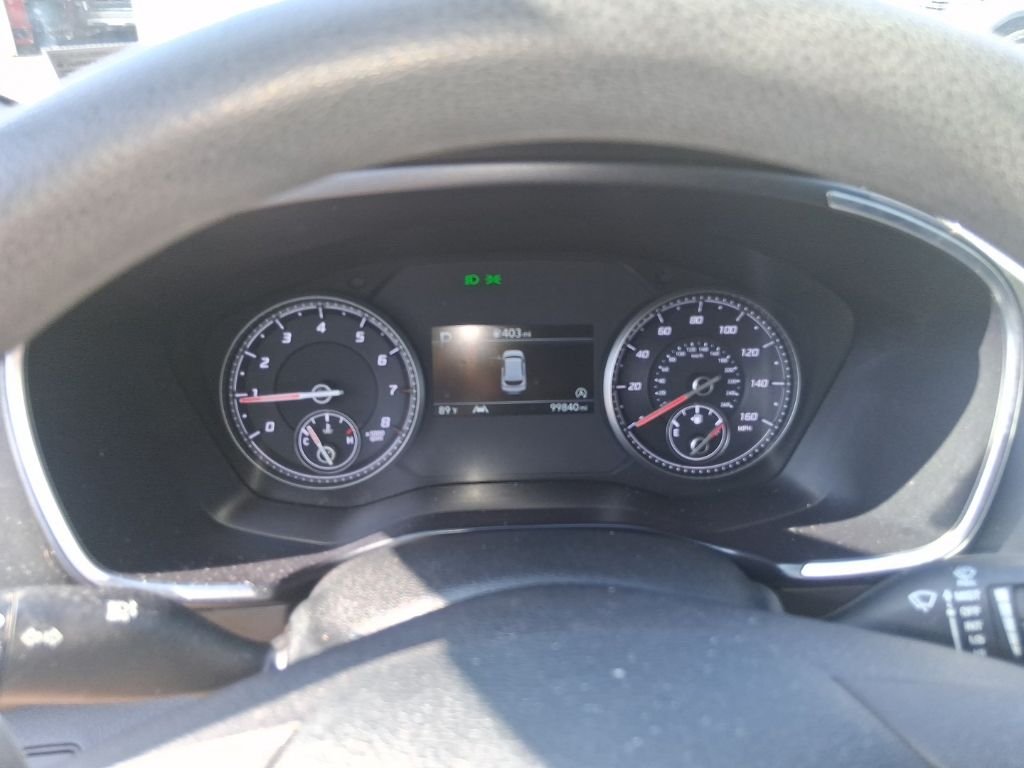Used 2022 Gray Hyundai SEL image 11