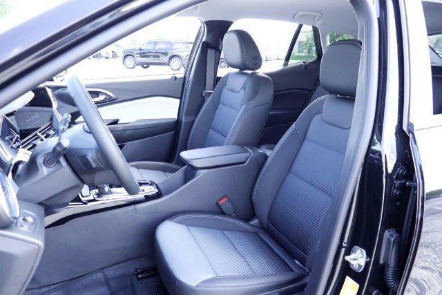 2026 Chevrolet Trax LT - Photo 9