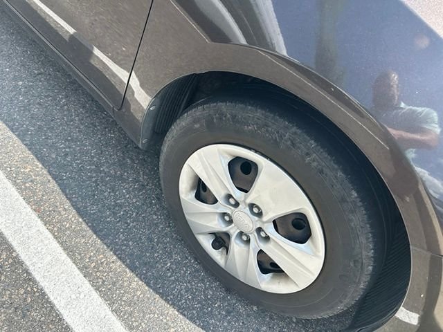 Used 2018 Silver Kia LX image 2