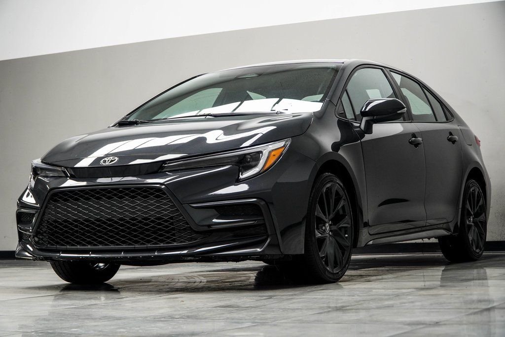 Used 2023 Gray Toyota SE image 8