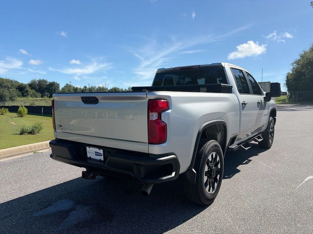Used 2020 Silver Chevrolet Work Truck image 4