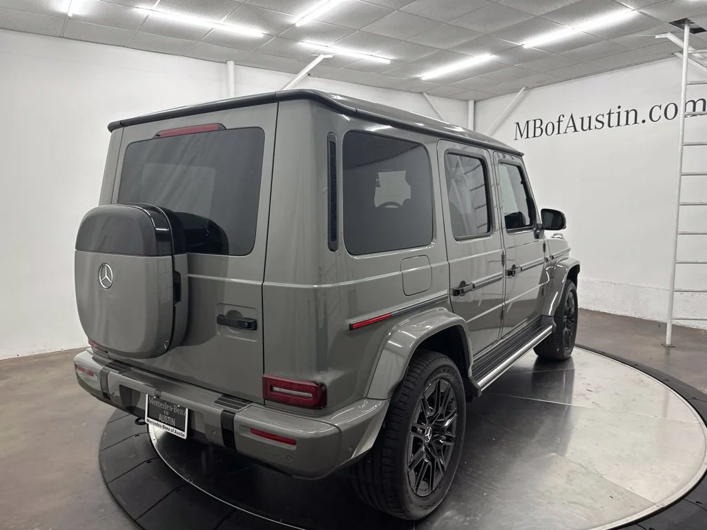 Certified Used 2025 Black Mercedes-Benz G 580 image 8