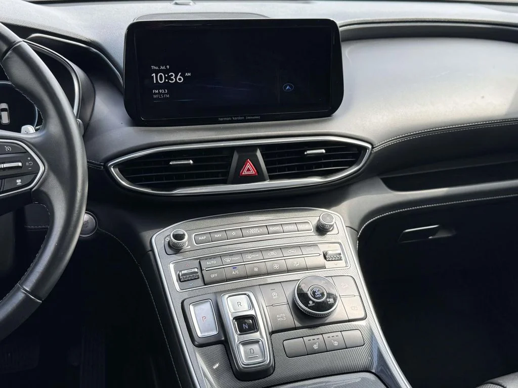 Used 2022 Gray Hyundai SEL image 3