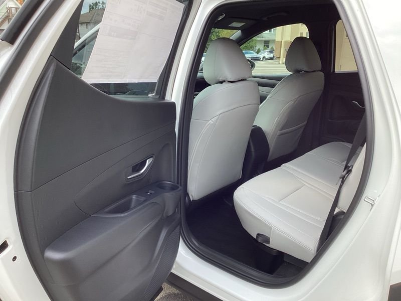 New 2026 White Hyundai SEL image 19
