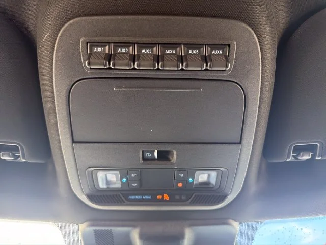Used 2025 White Ford Tremor image 25