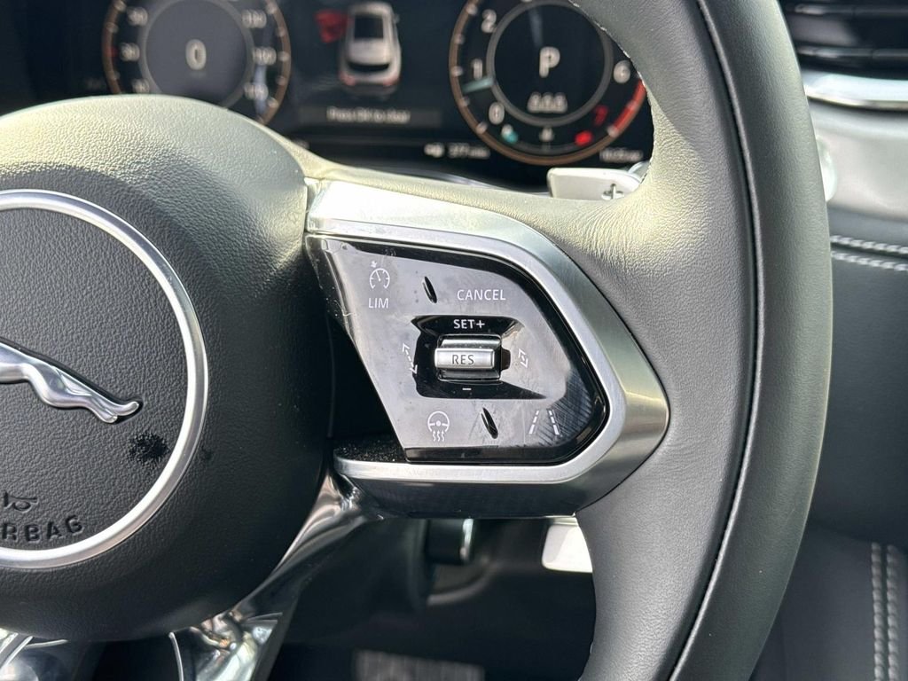 2026 Jaguar F-Pace R-Dynamic S - Photo 6