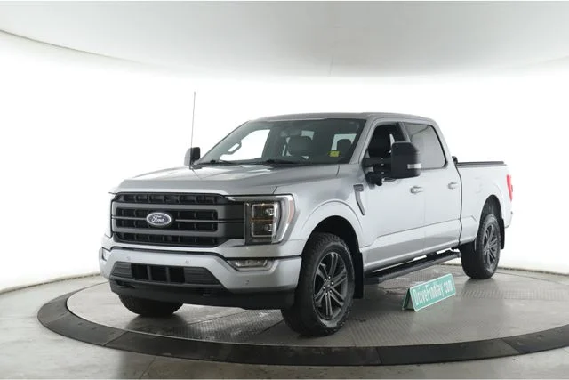 Used 2023 Gray Ford Lariat image 10