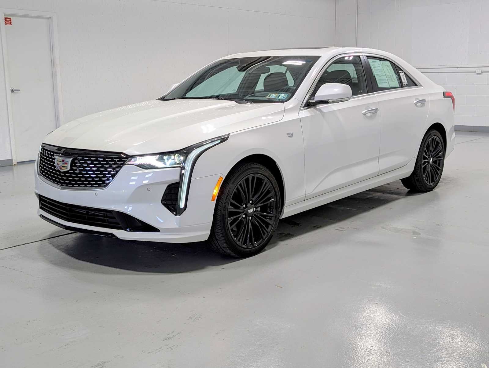 2023 Cadillac CT4 Premium Luxury