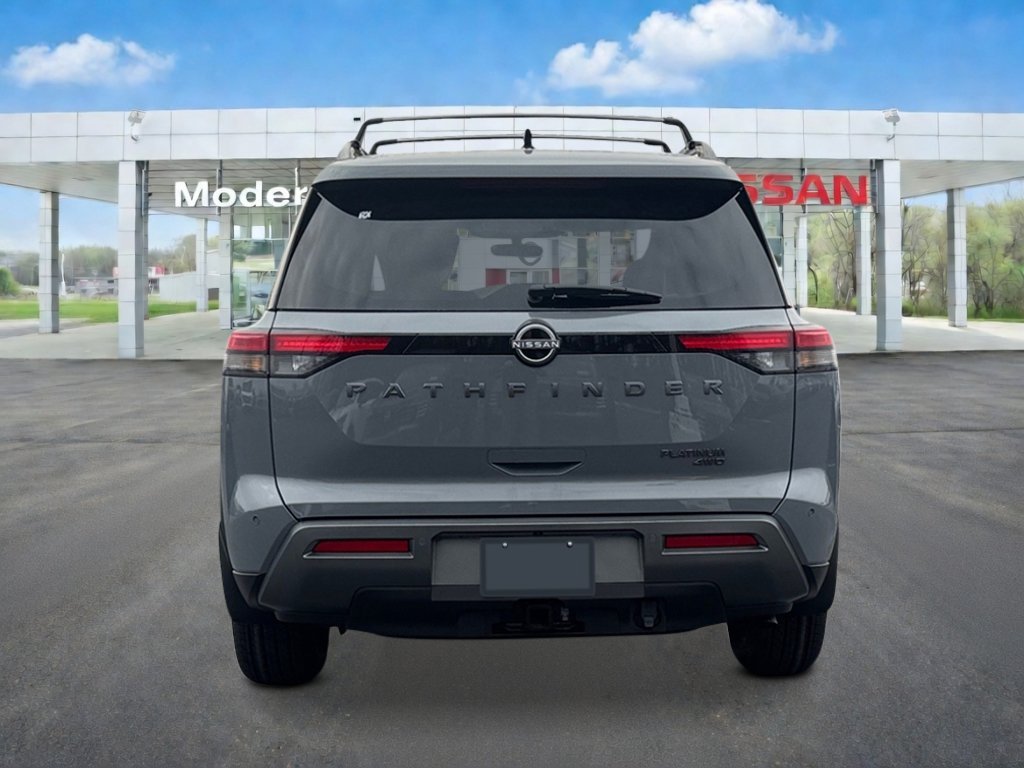 New 2026 Boulder Gray Pearl Nissan Platinum image 4