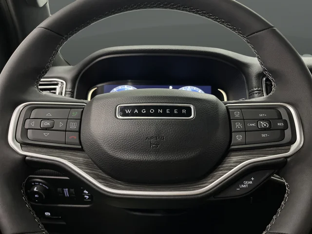 2024 Jeep Wagoneer Series III - Photo 17