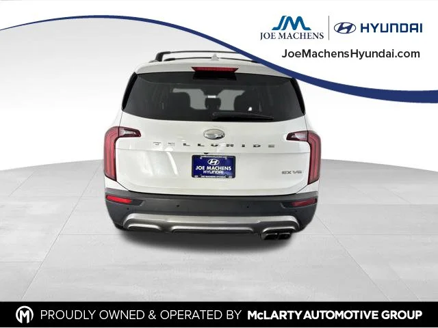 Used 2020 White Kia EX image 7