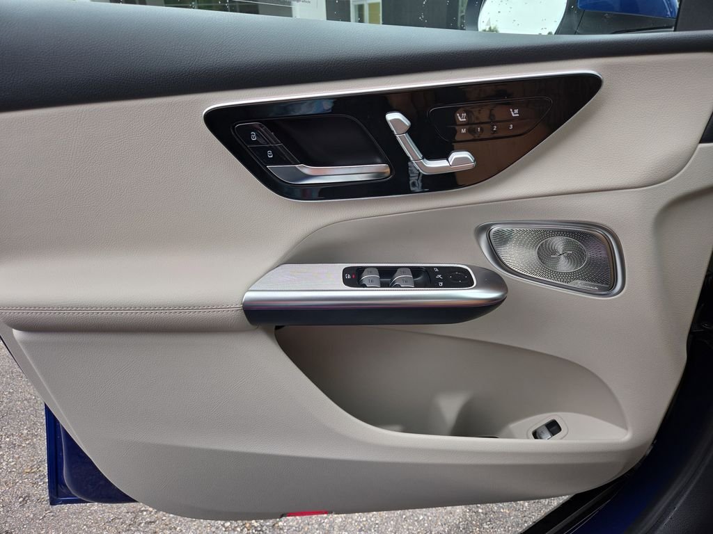 Certified Used 2026 Blue Mercedes-Benz GLC 300 image 19