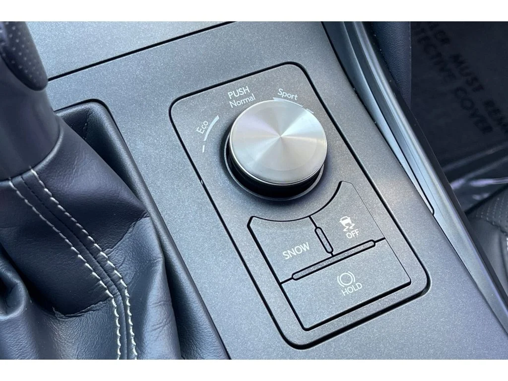 Used 2023 Ultra White Lexus F SPORT image 31