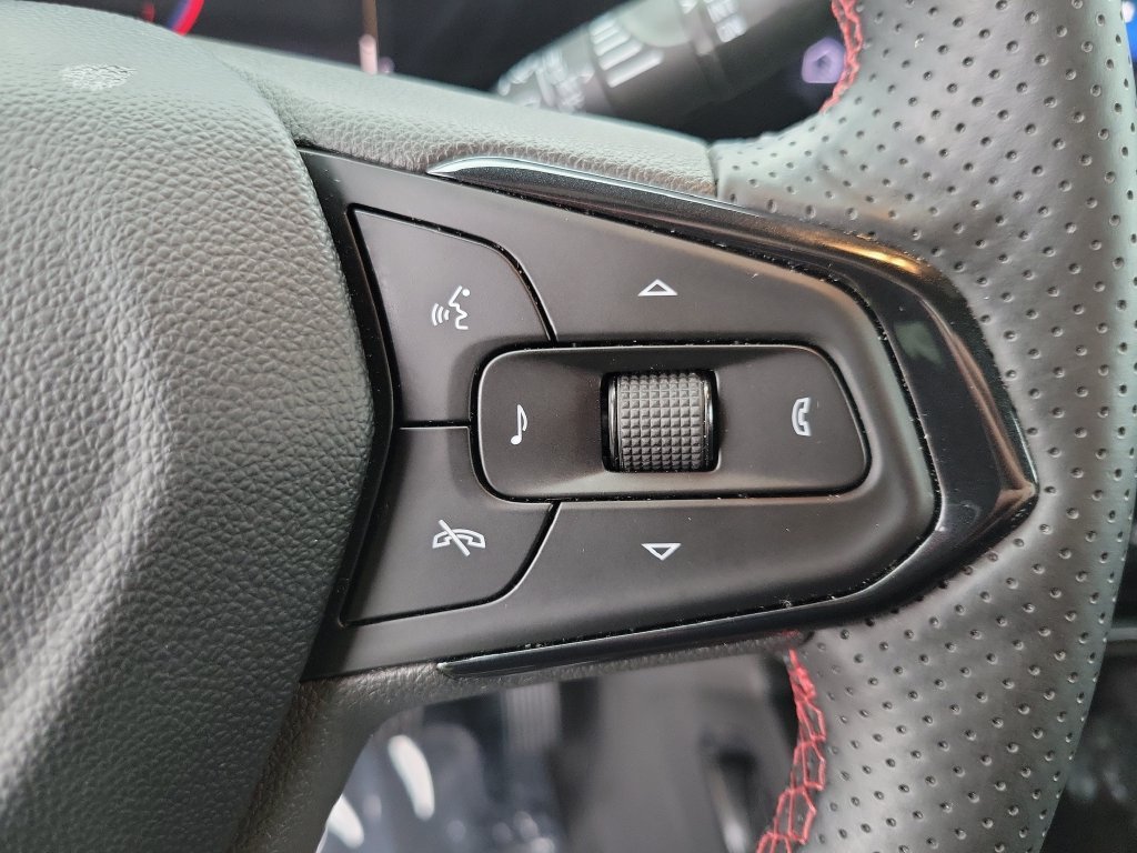 Used 2024 Mosaic Black Metallic Chevrolet RS image 22
