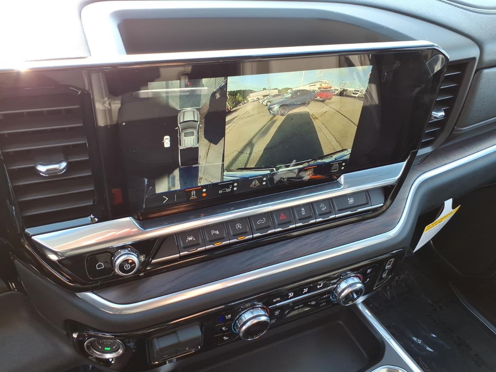 2026 GMC Sierra 1500 SLT - Photo 11