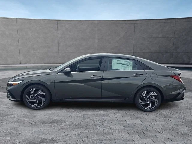 New 2026 Gray Hyundai Limited image 4