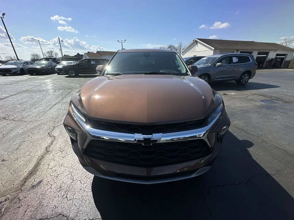 Used 2023 Brown Chevrolet LT image 25