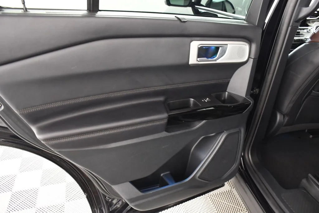Used 2021 Agate Black Metallic Ford Platinum image 26