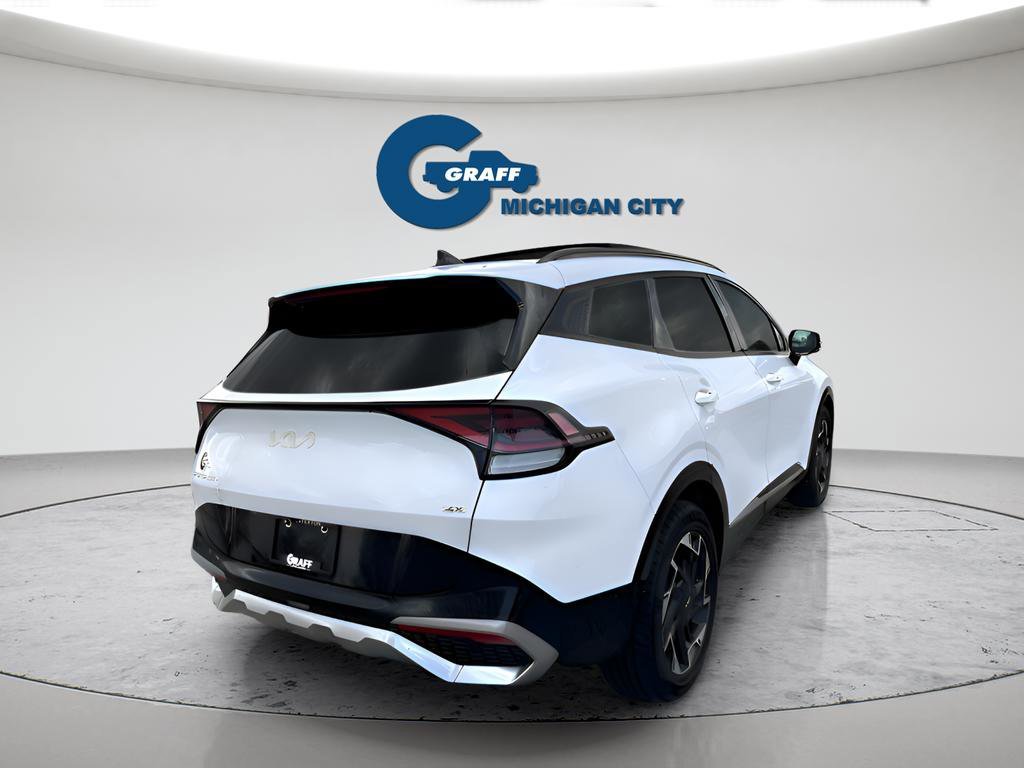 Used 2023 White Kia SX-Prestige image 6