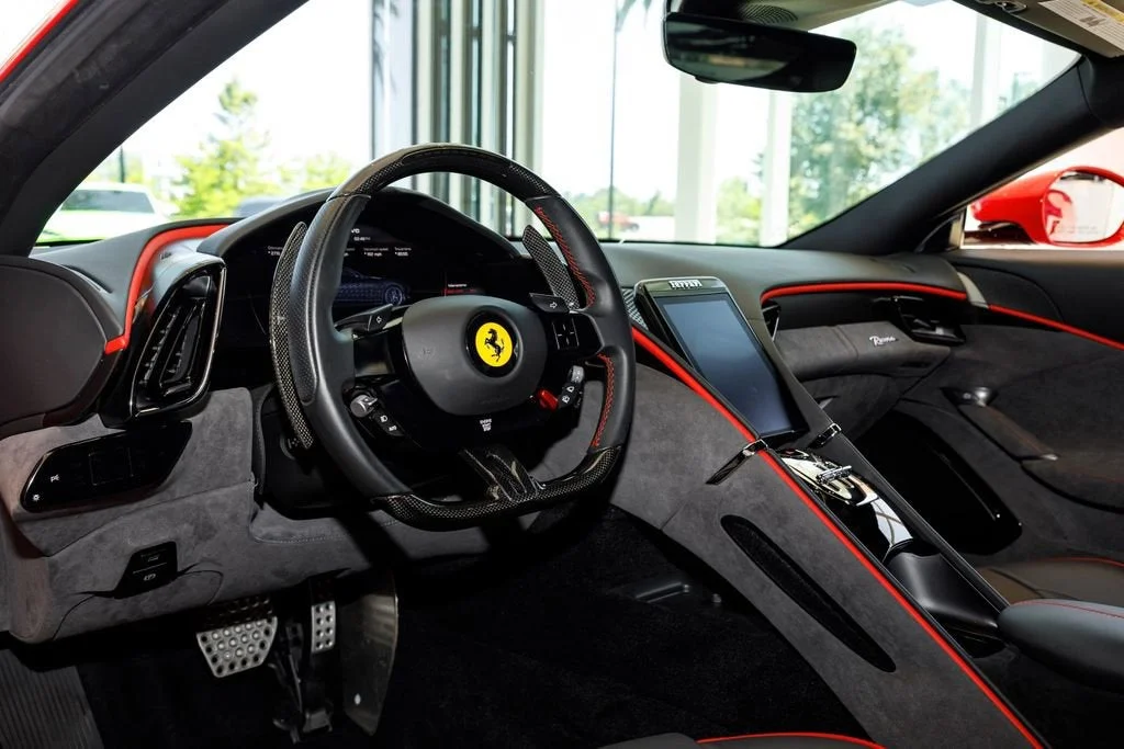 Used 2022 Rosso Corsa Ferrari  image 19