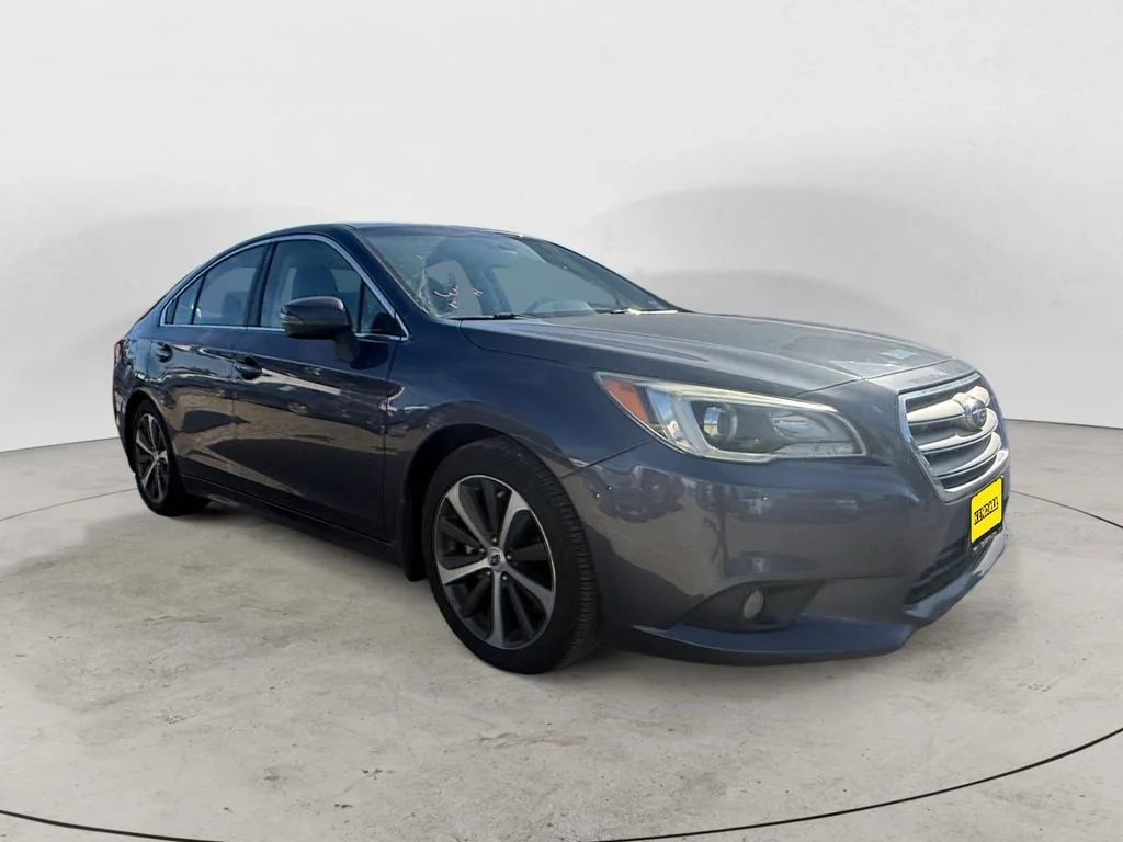 Used 2015 Gray Subaru 2.5i image 5