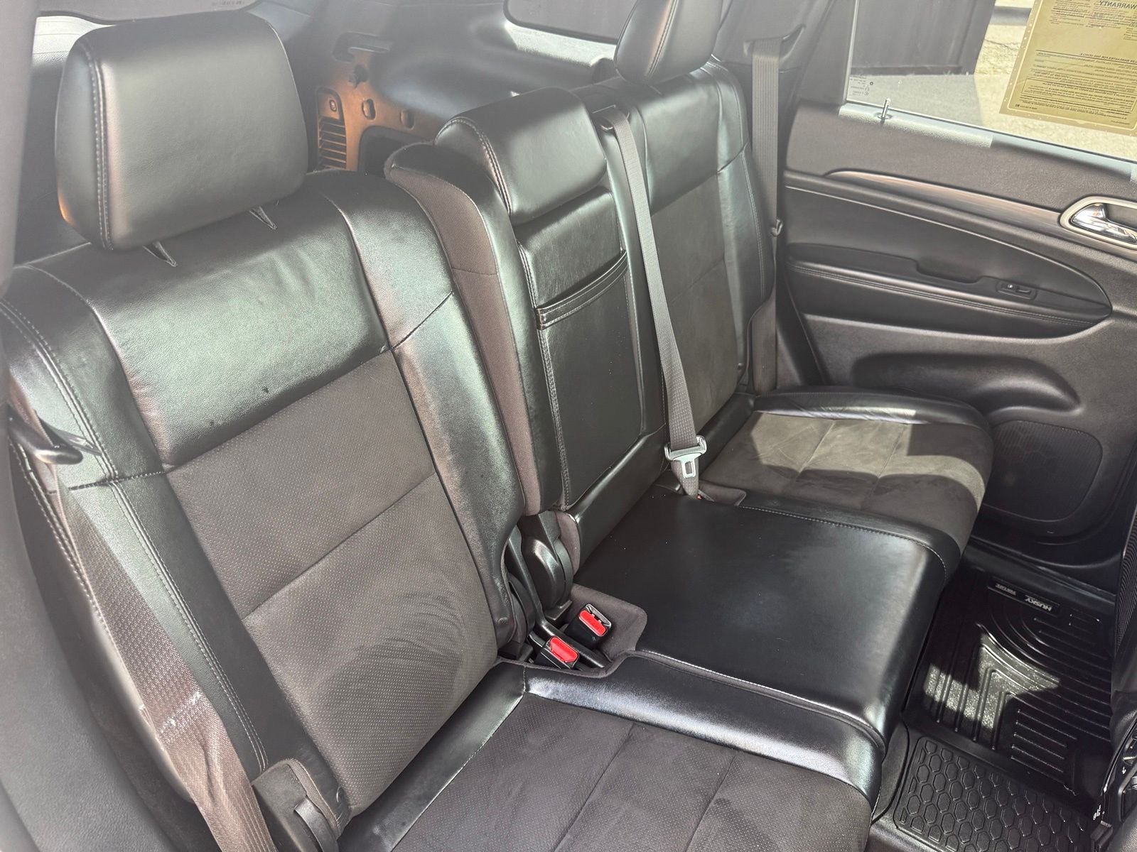 Used 2020 Diamond Black Jeep Altitude image 28