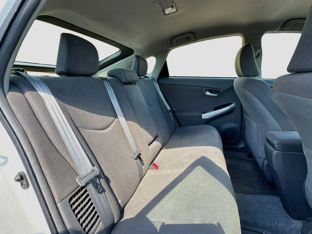 Used 2011 Blizzard Pearl Toyota Two image 27