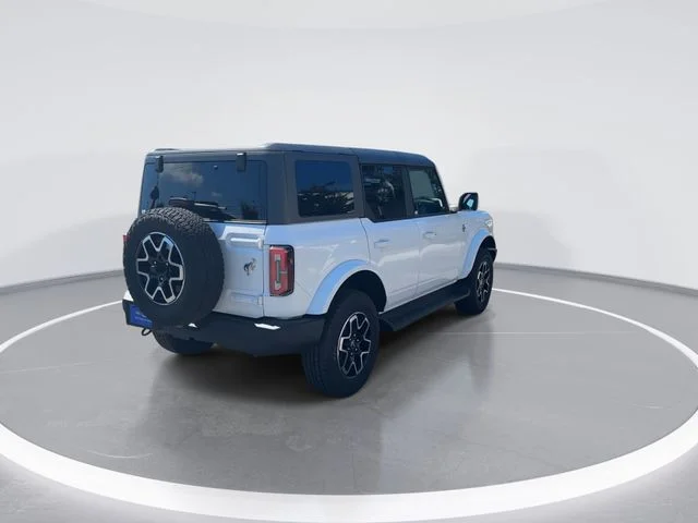 Used 2025 White Ford Outer Banks image 6