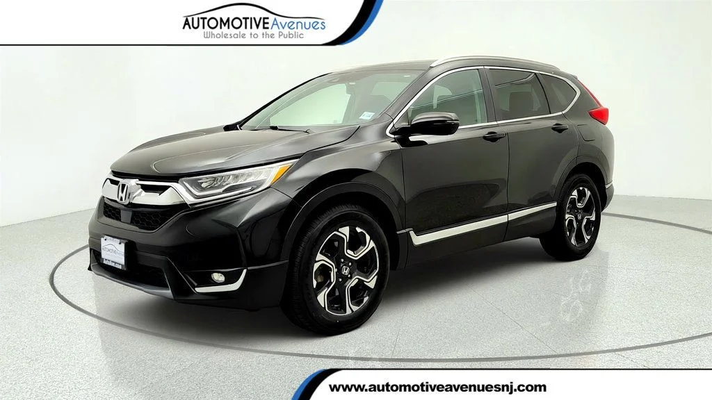 2017 Honda CR-V Touring AWD's photo
