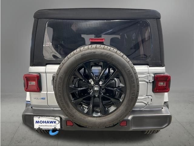 Used 2024 Silver Zynith Clearcoat Jeep Sahara 4xe image 4