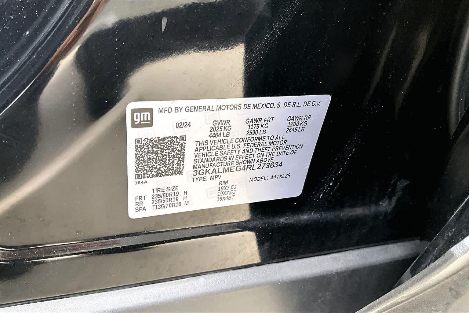 Used 2024 Ebony Twilight Metallic GMC SLE image 63