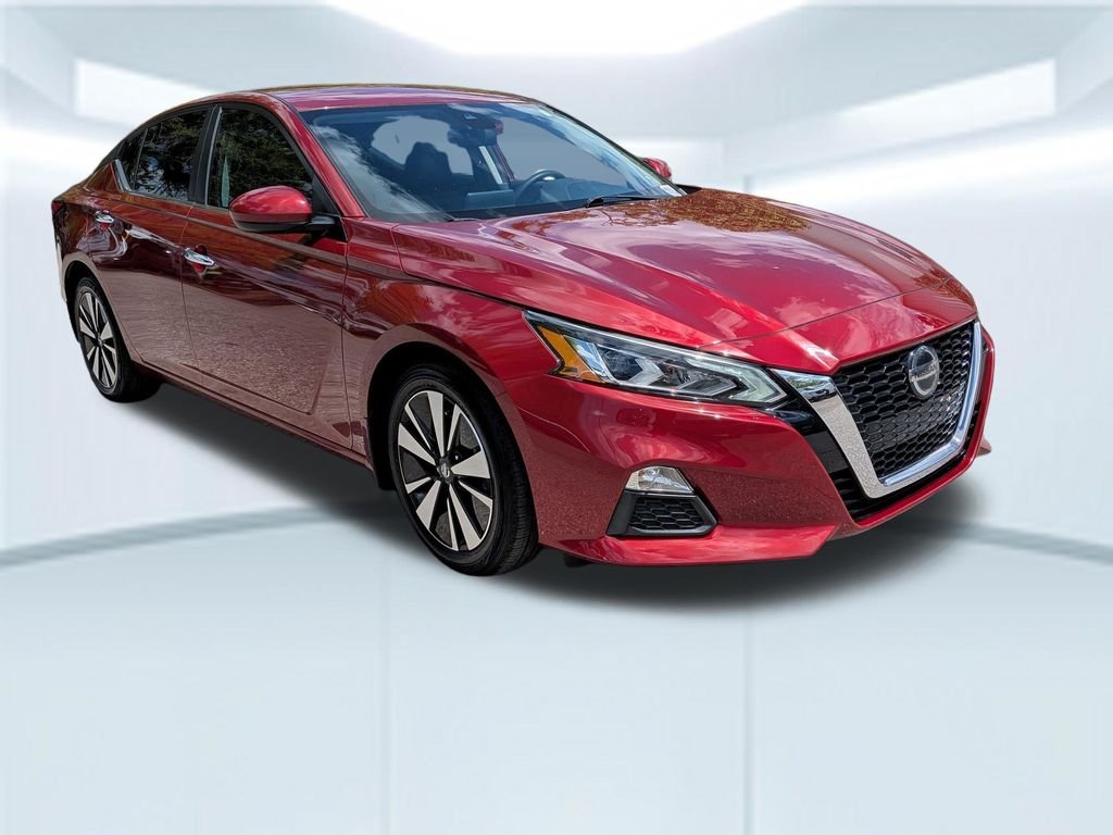 Used 2021 Red Nissan 2.5 SV image 8