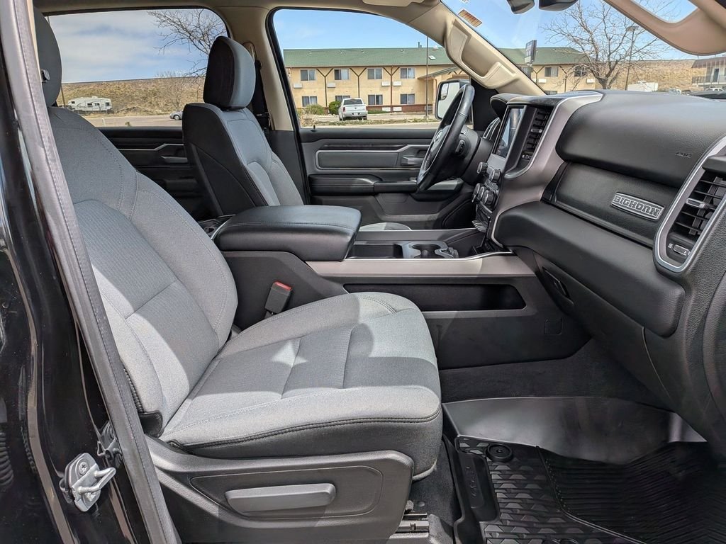 Used 2019 Diamond Black Crystal Pearlcoat Ram Big Horn/Lone Star image 21