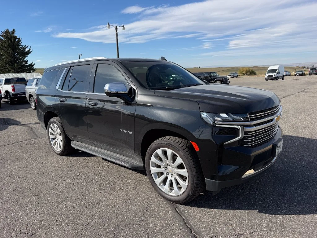 Used 2023 Black Chevrolet Premier image 5