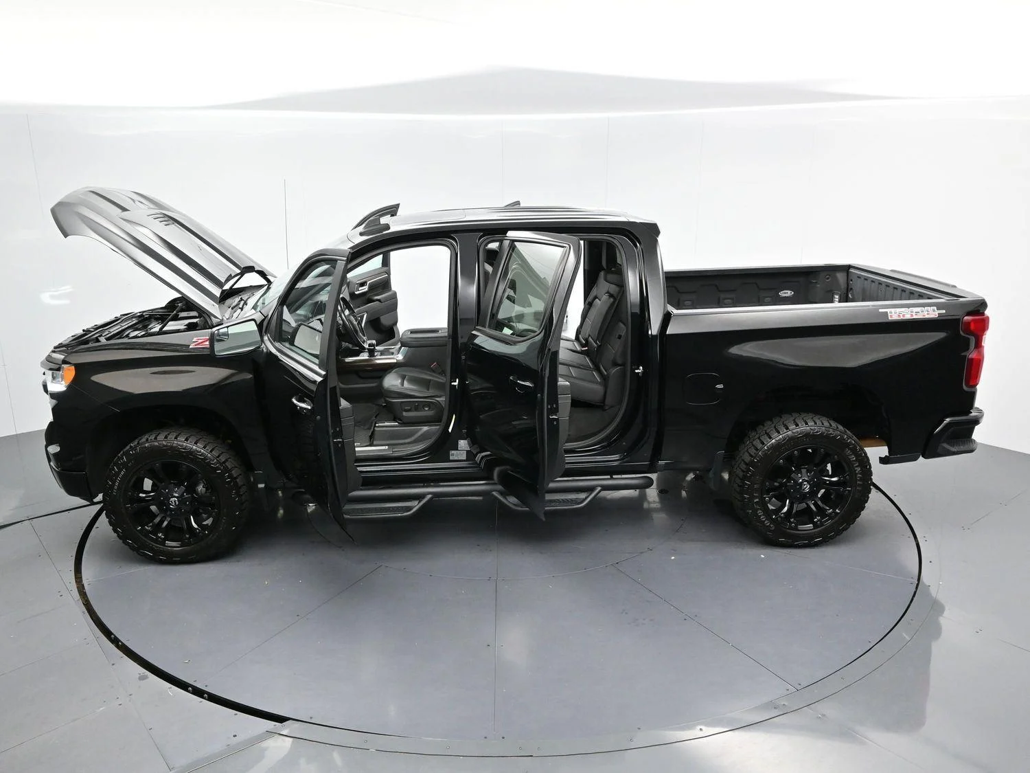 Used 2022 Black Chevrolet LT Trail Boss image 36