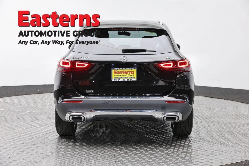 Used 2023 Black Mercedes-Benz GLA 250 image 6