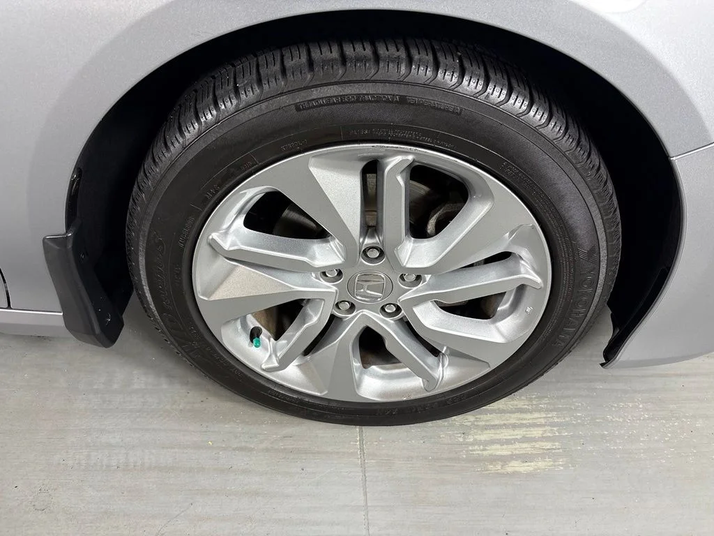 Used 2020  Honda LX image 10