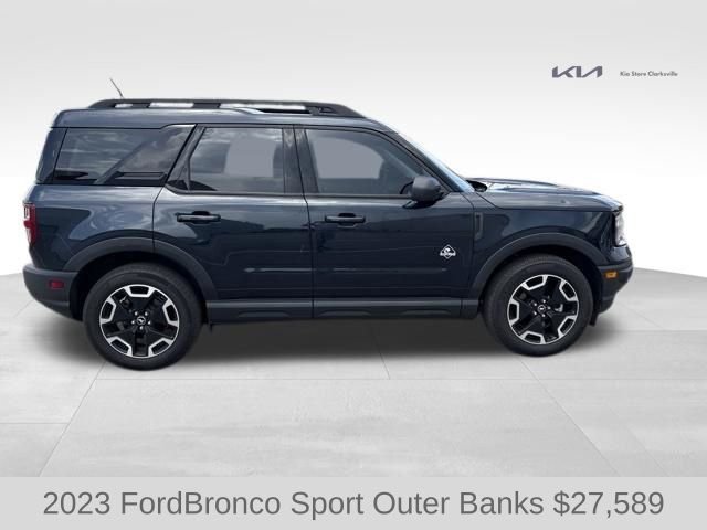 Used 2023 Blue Metallic Ford Outer Banks image 9