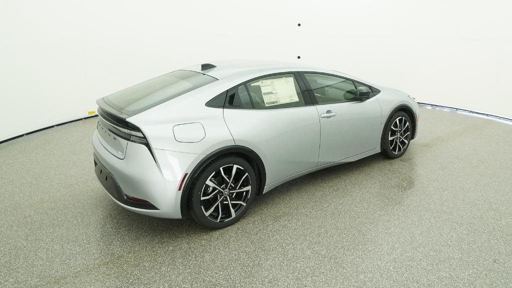 2026 Toyota Prius Plug-in Hybrid XSE - Photo 31