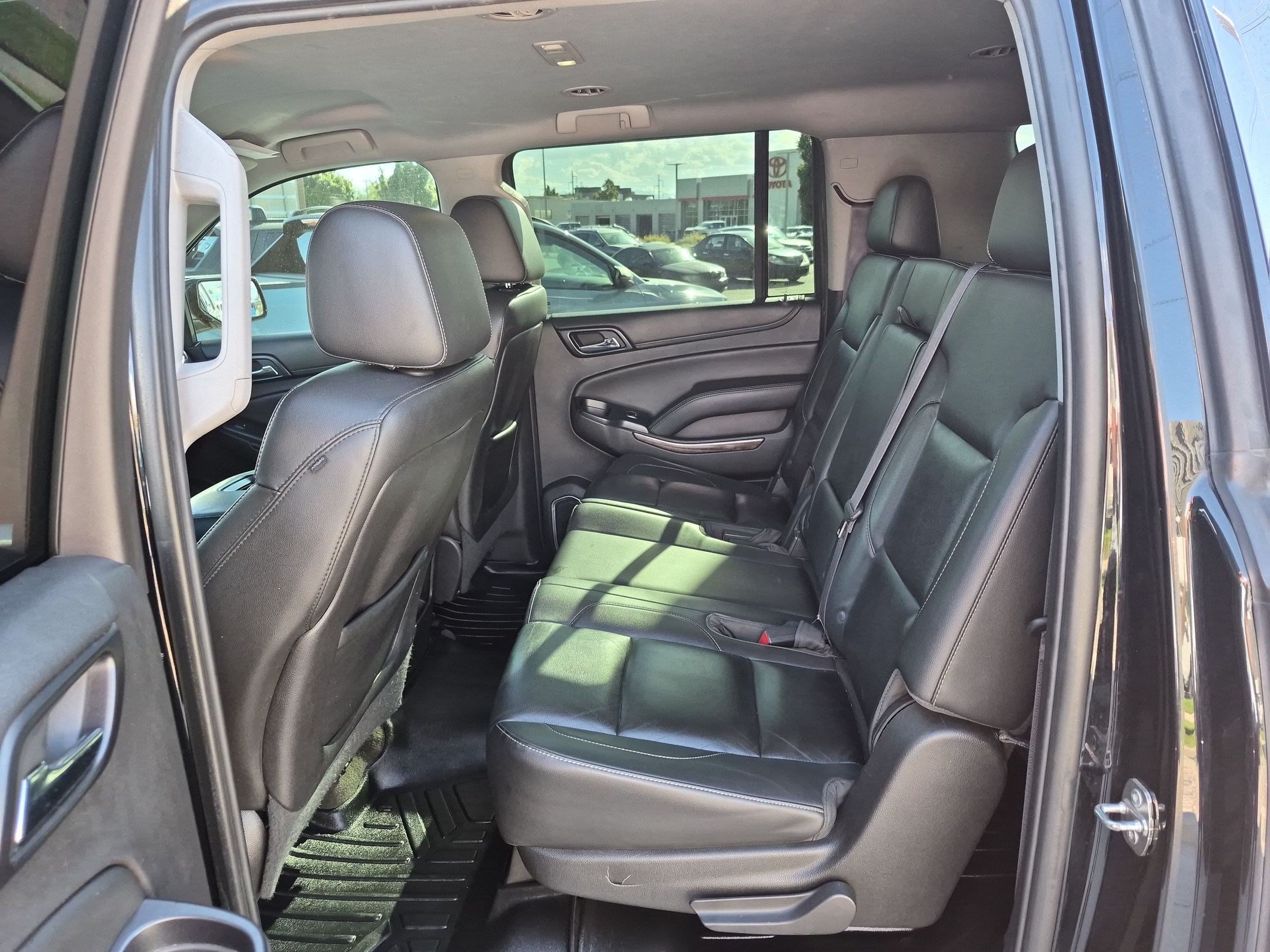 Used 2015 Black Chevrolet LT image 27