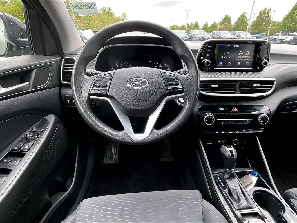 Used 2019 Black Hyundai Value image 17