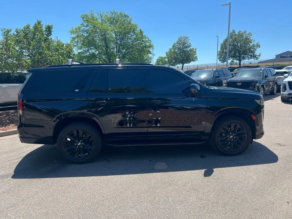 Used 2021 Black Cadillac Sport image 6