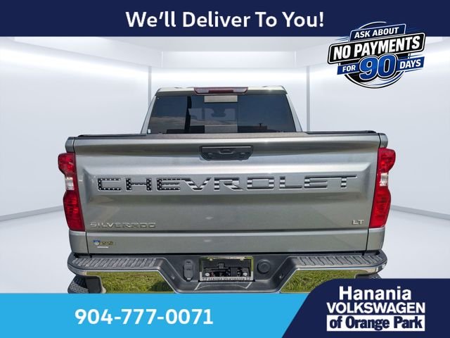 Used 2023 Gray Chevrolet LT image 4