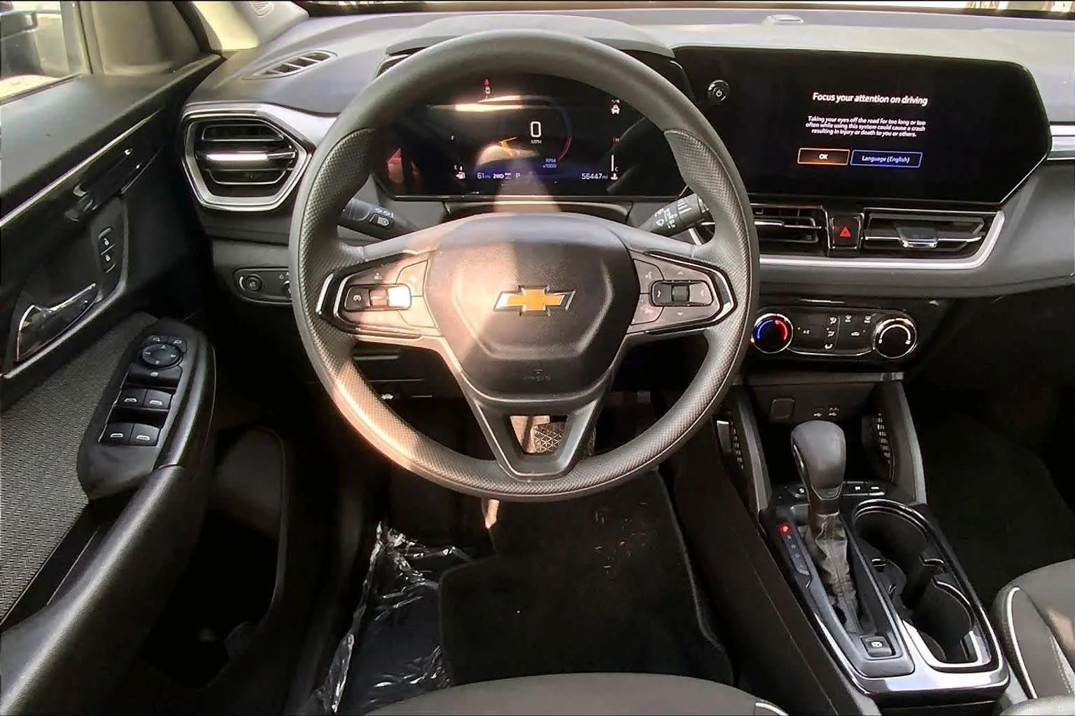 Used 2025 Mosaic Black Metallic Chevrolet LT image 6